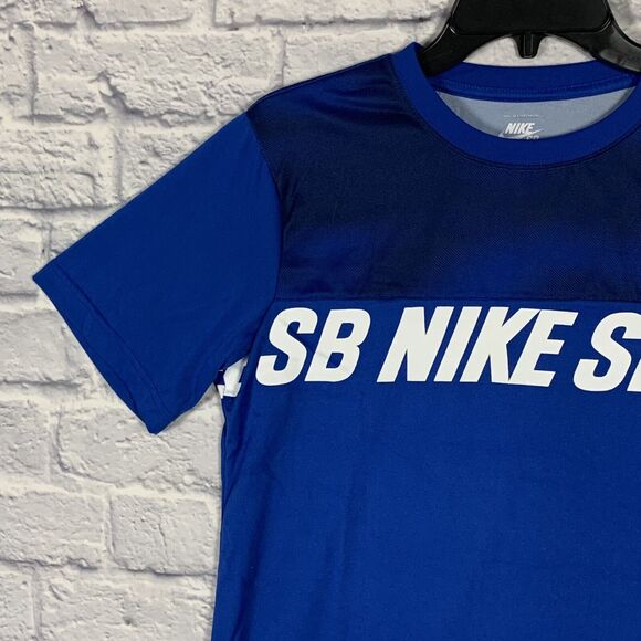 NIKE SB Skateboarding Dri-Fit T Shirt Youth XL Short Sleeve Blue Spell Out Polye - Picture 3 of 12